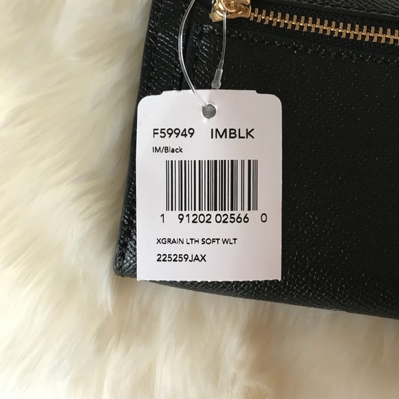 SOLD - NWT Black Coach Slim Envelope Wallet - Picture 6 of 6
